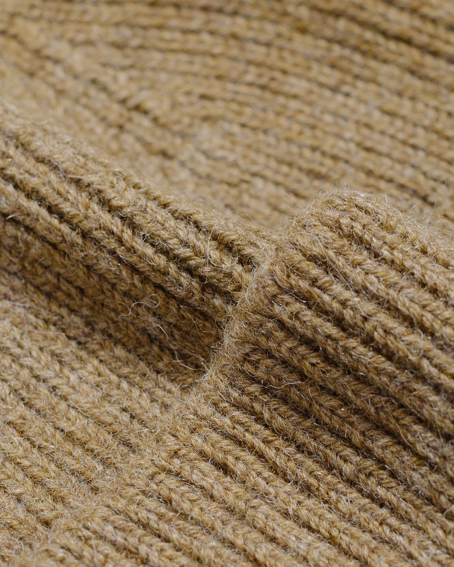 lost & found Margaret Howell MHL Simple Ribbed Beanie British Wool Olive