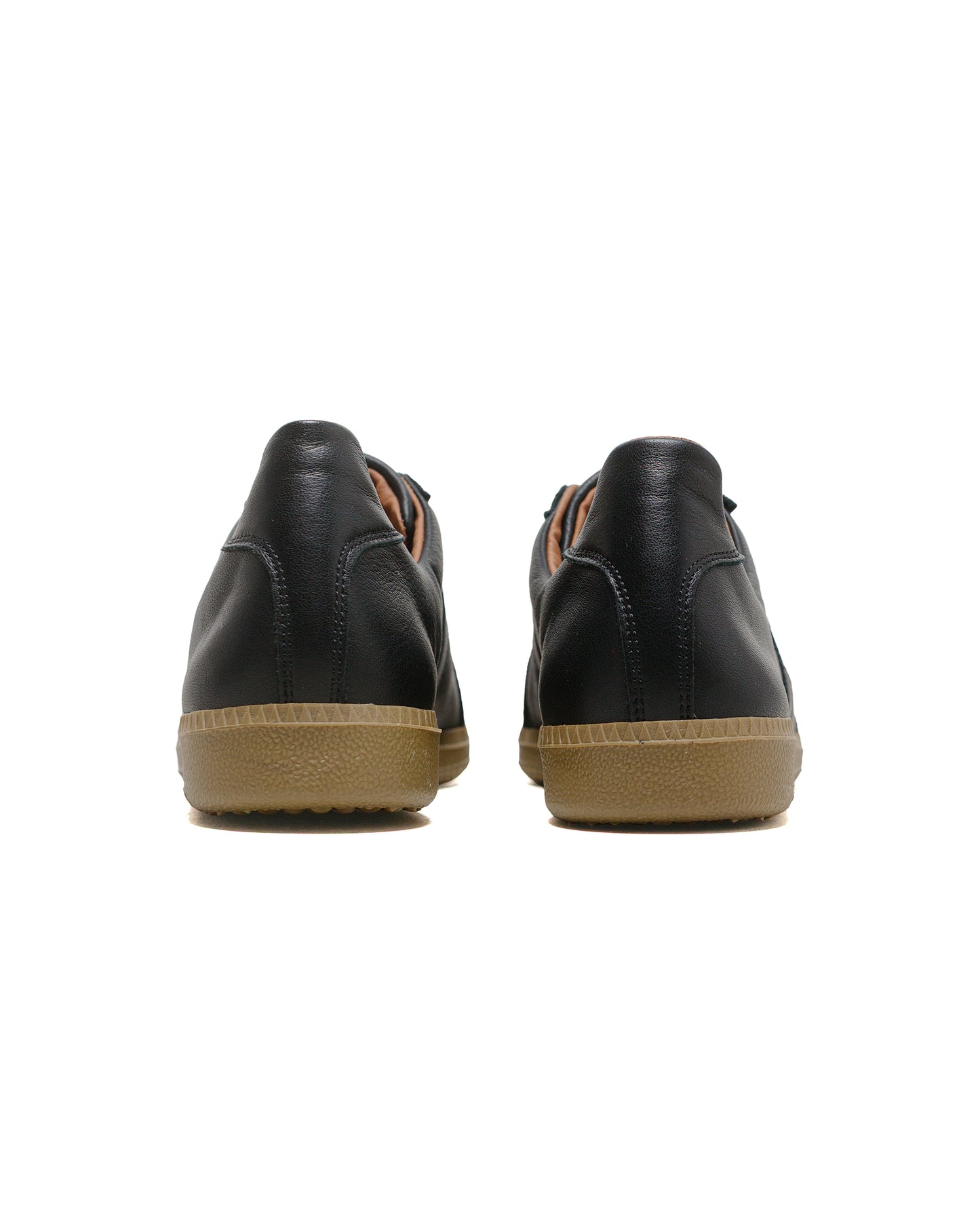 Reproduction of Found German Military Trainer 1700L Black