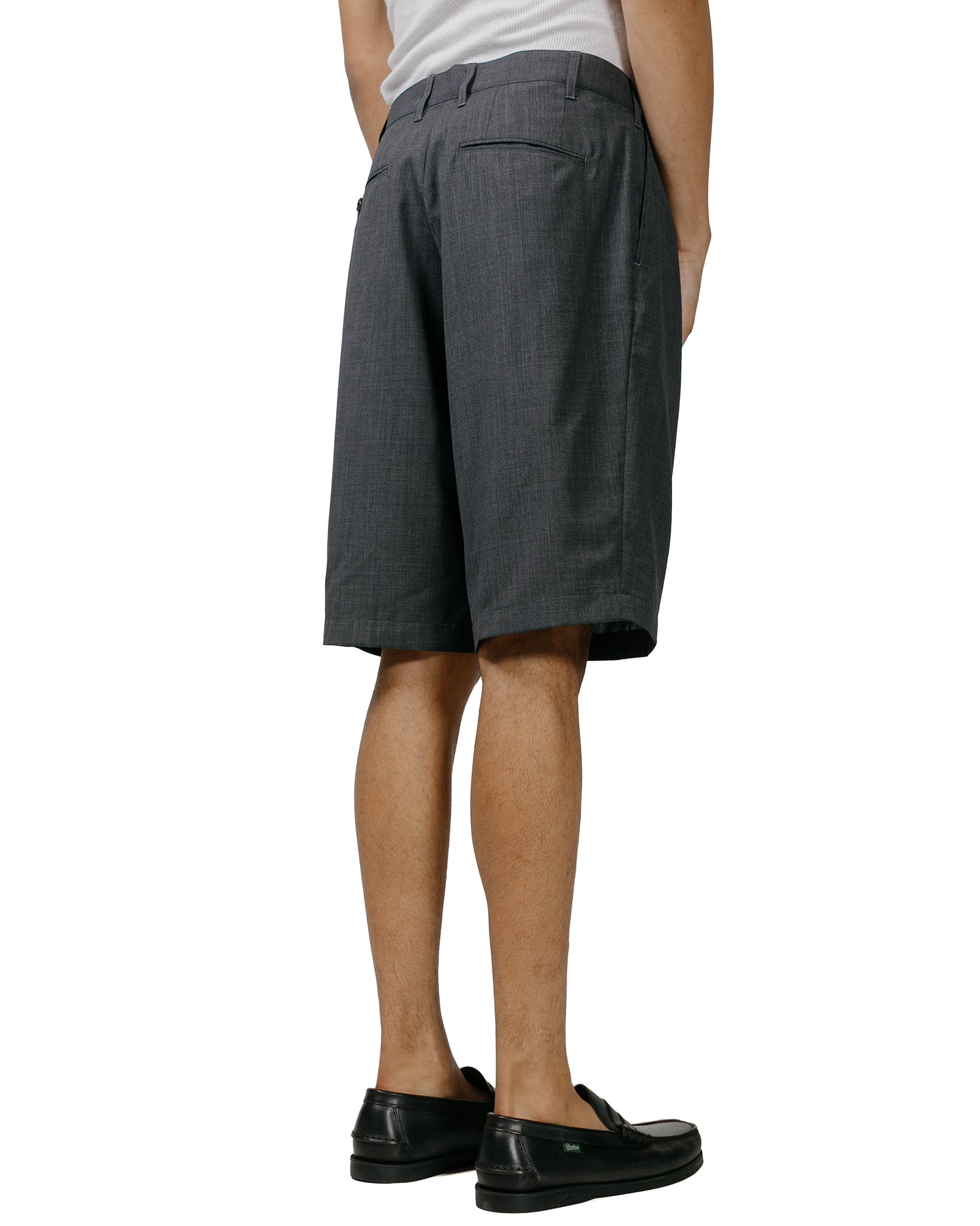 Beams Plus 2Pleats Shorts Wool Tropical Charcoal Grey model back