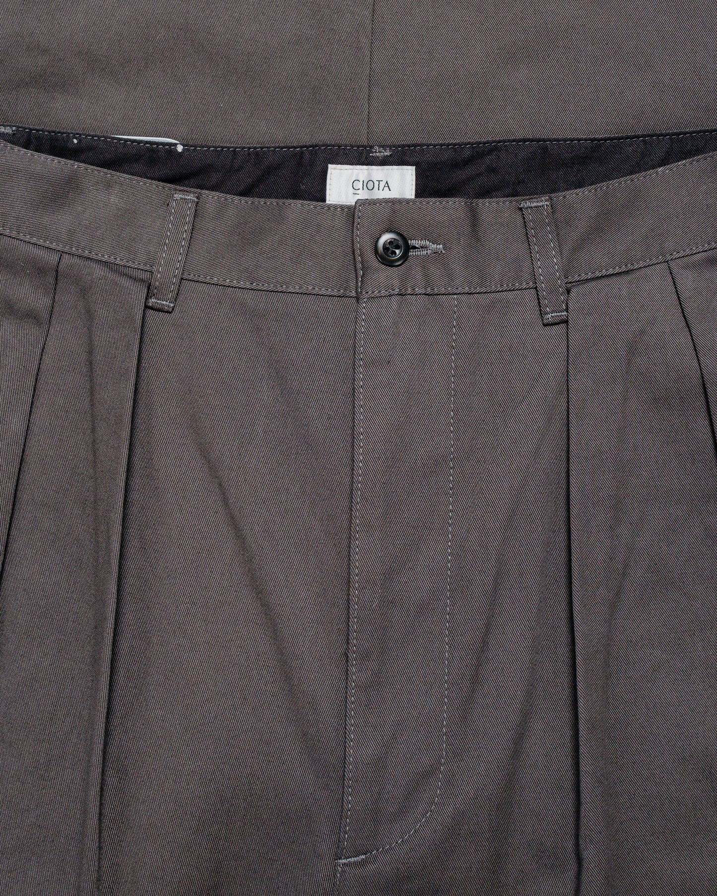 lost & found CIOTA CIOTA 2 Tuck Chino Cloth Pants (Stone Wash) Charcoal Grey