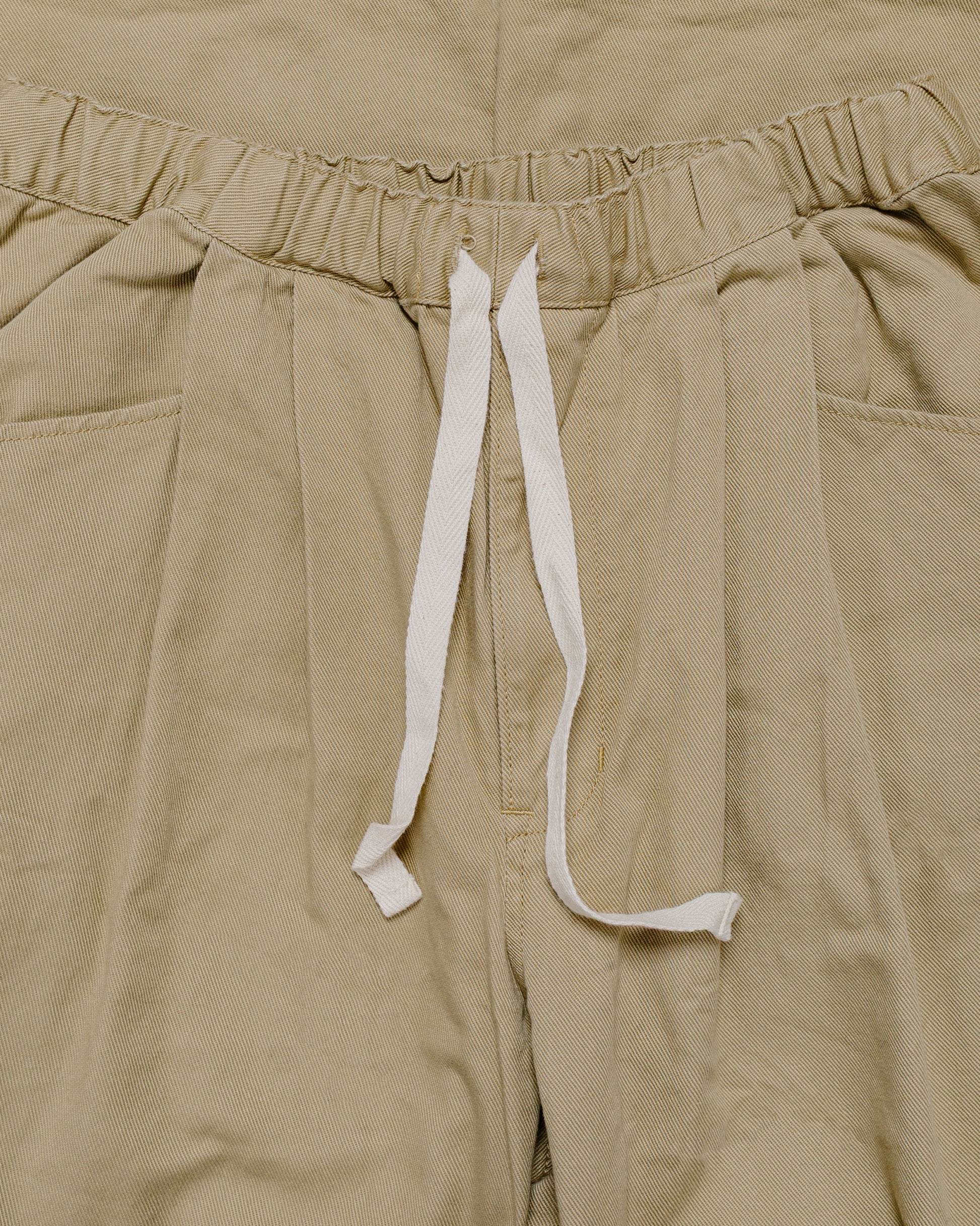 Danton 10/- Loose Chino Tuck Pants Beige