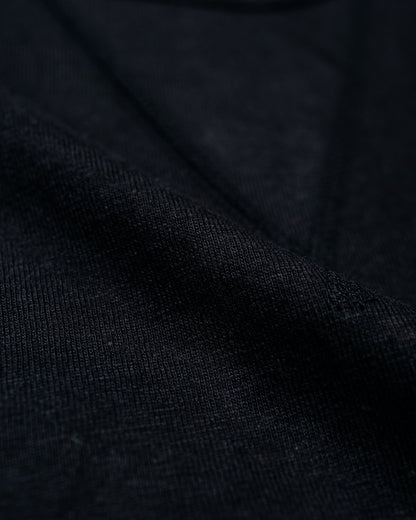 Denime Lot. 275 Front V Crew Neck T-Shirt Solid Color Black