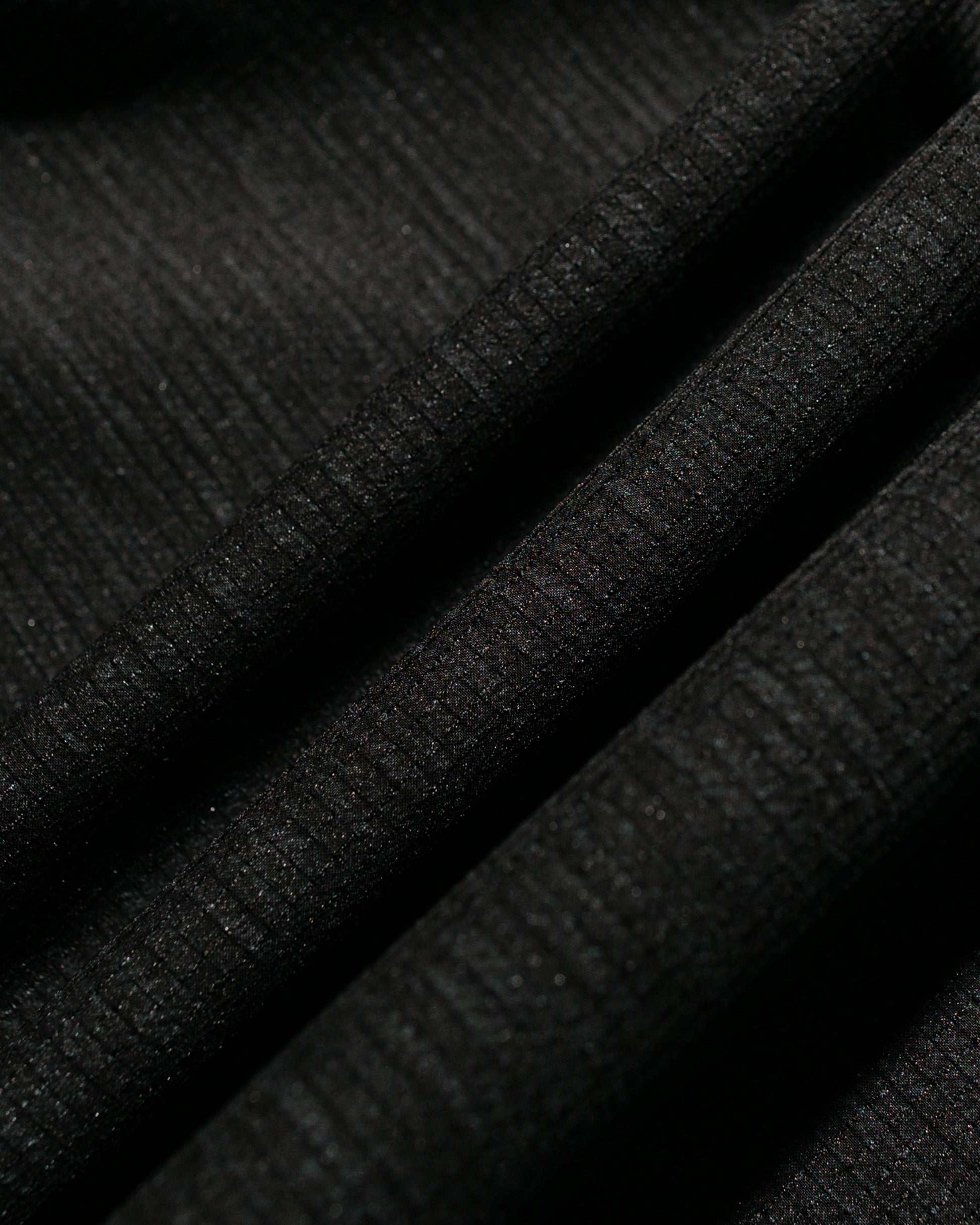 lost & found Found Feather Found Feather Tech Sleeping Shirt Dot AIR Slub Linen Black
