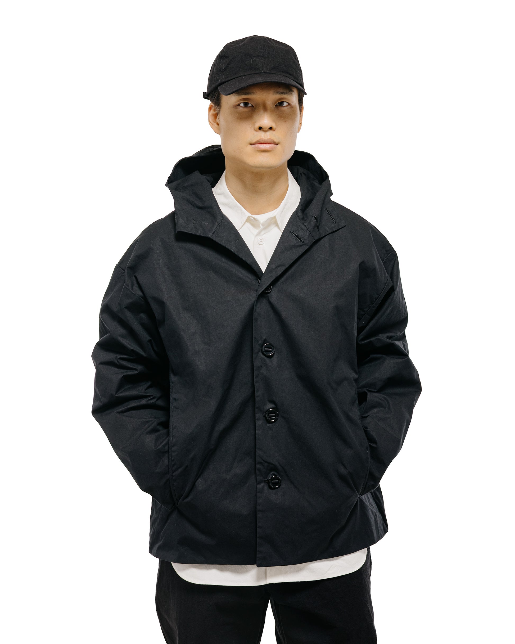 MAN-TLE R0Y3 Gill Jacket Black Master Shield