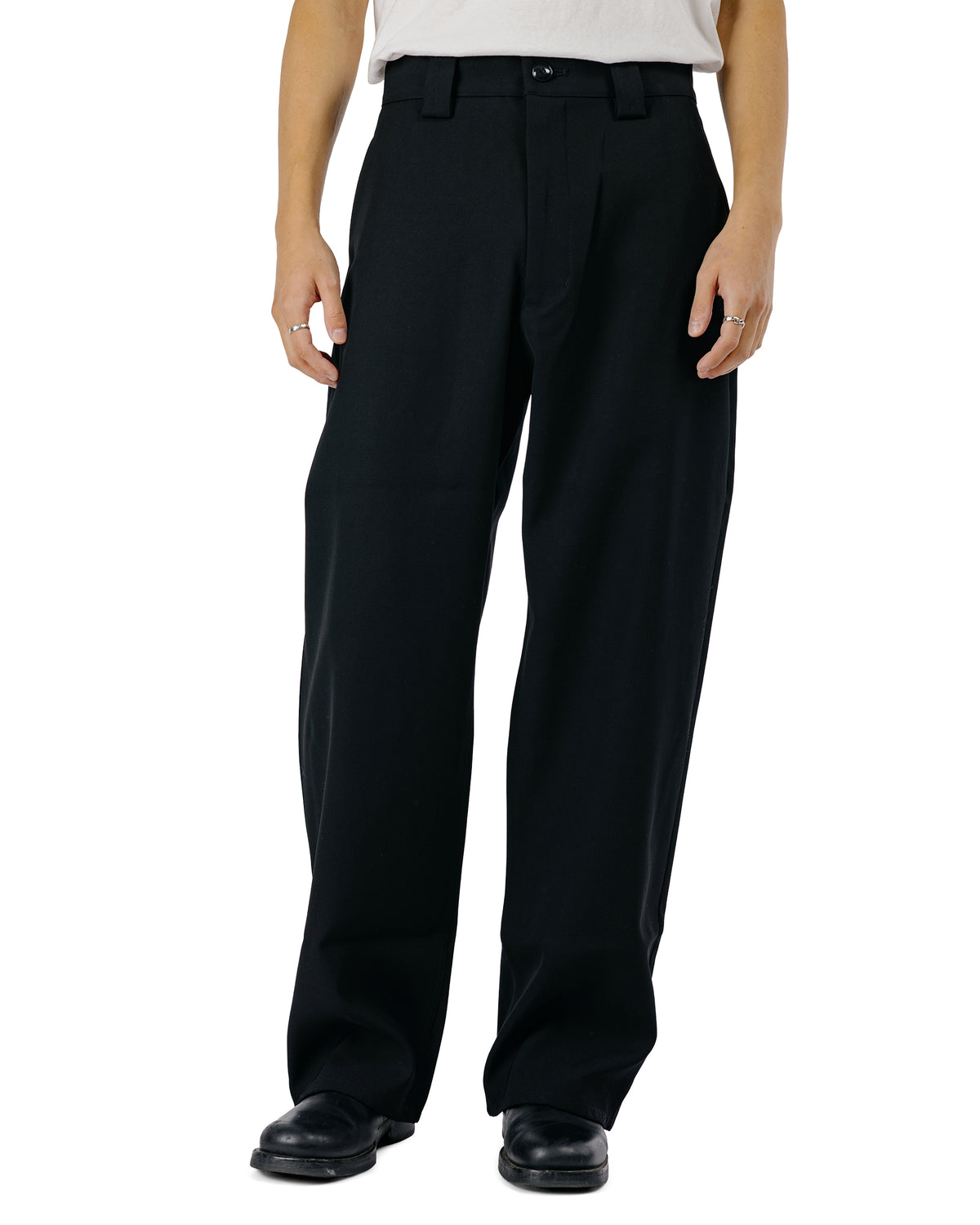 MAN-TLE R21Y6 Patch Pants Black Impact Wool