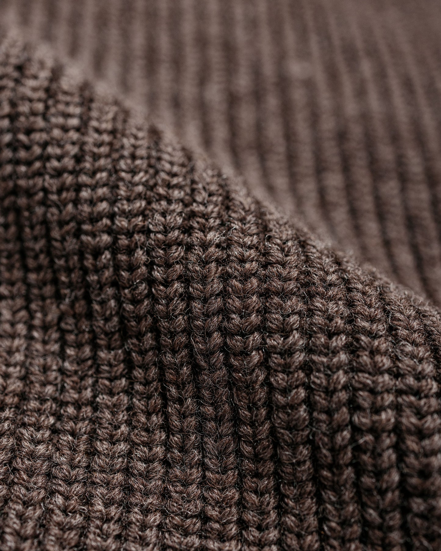 MAN-TLE R21Z6 'Machine Knit' Black Sheep