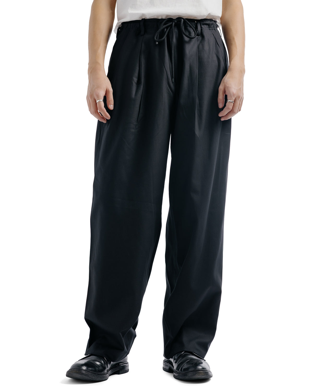 MARKAWARE Double Pleated Easy Trousers Organic Cotton Survival Cloth Black