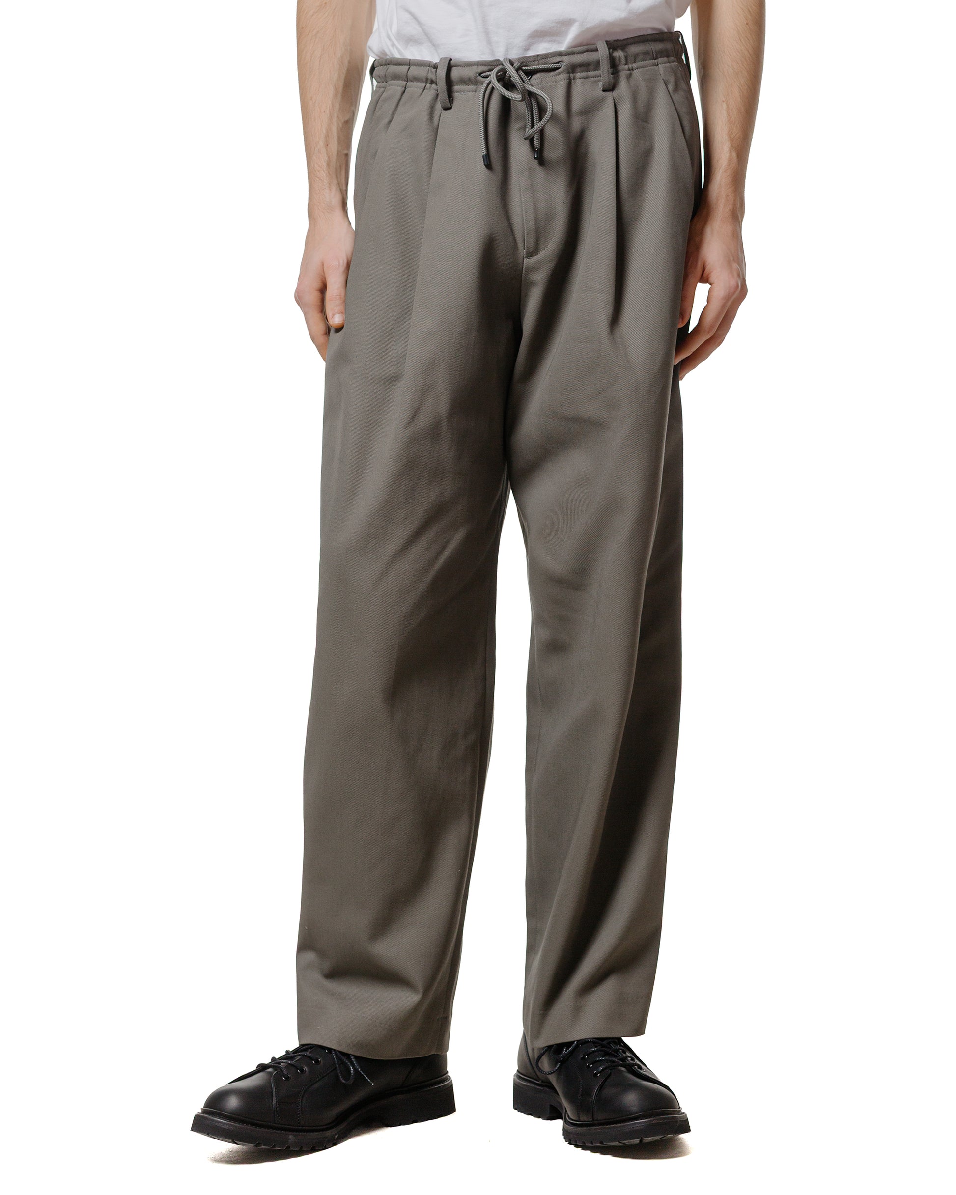 lost & found MARKAWARE MARKAWARE Double Pleated Easy Trousers Organic Cotton Survival Cloth Gray