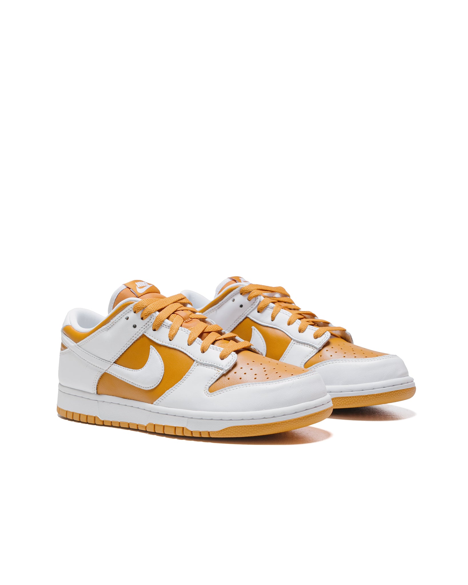 Nike Dunk Low Dark Curry/White side