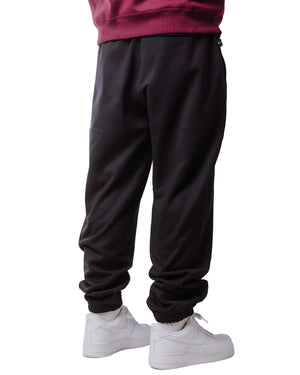 Nike Solo Swoosh Fleece Pant Black Model Back