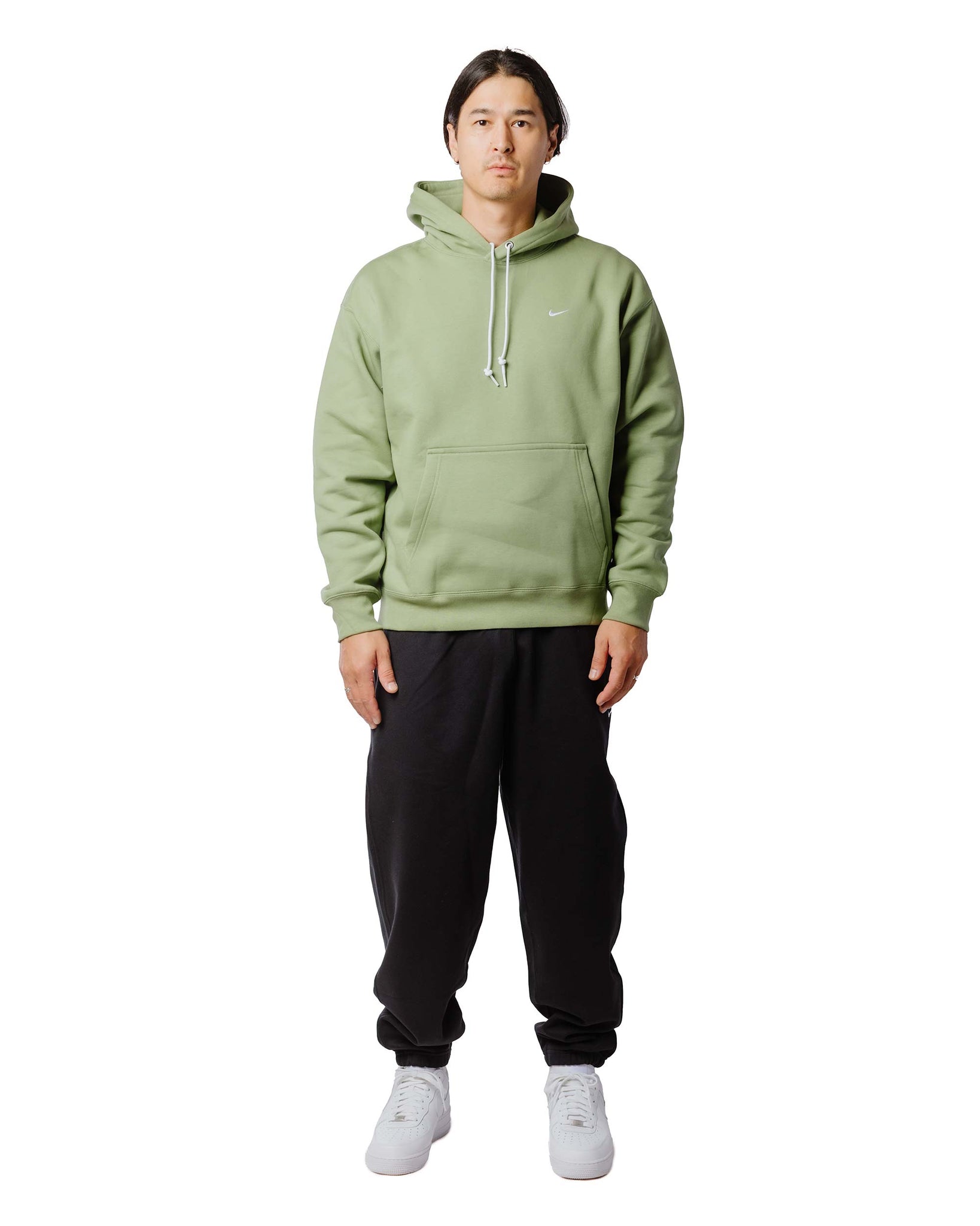 Nike Solo Swoosh Fleece Pullover Hoodie Oil Green Model 