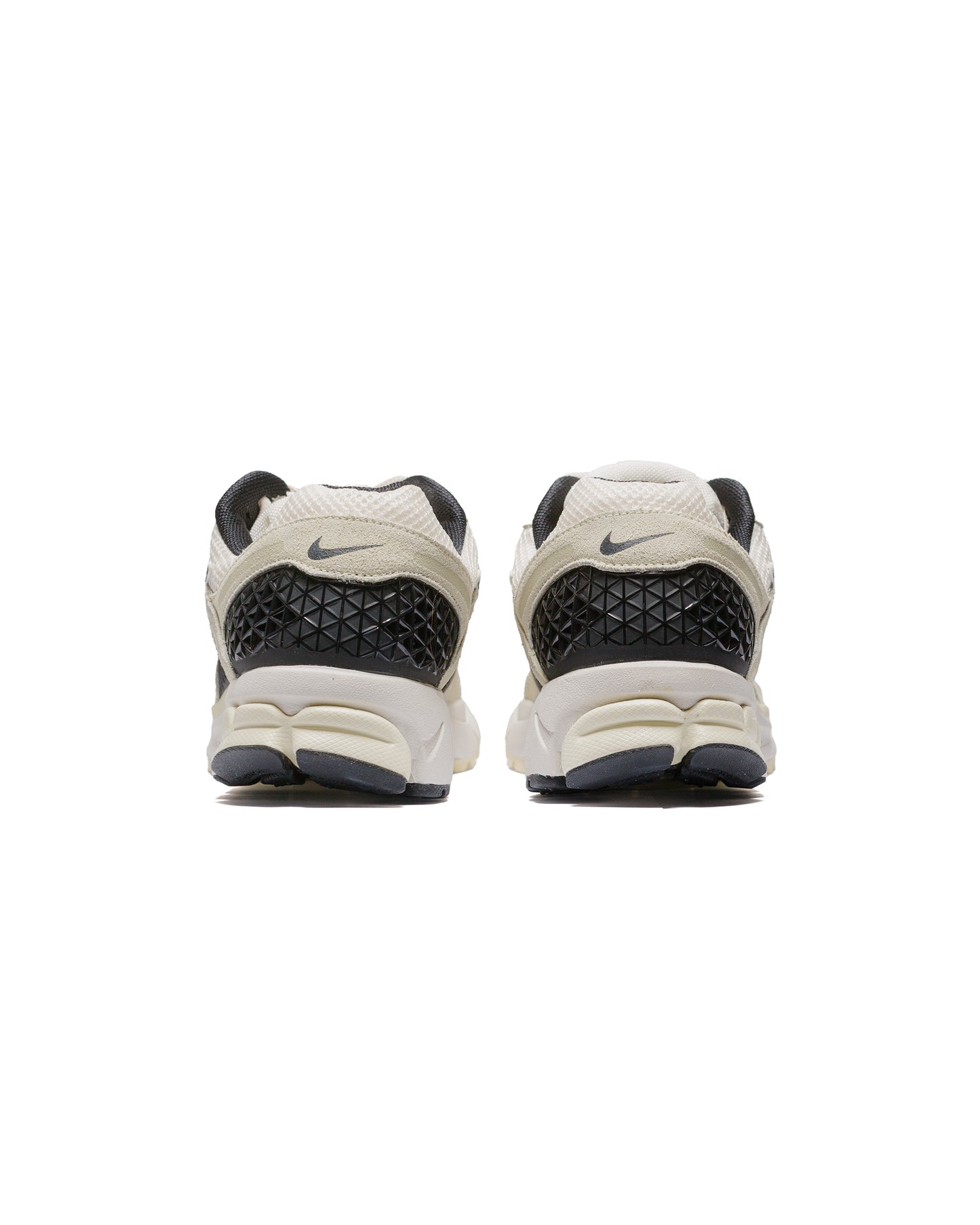 lost & found Nike Nike Zoom Vomero 5 Alabaster/Pale Ivory