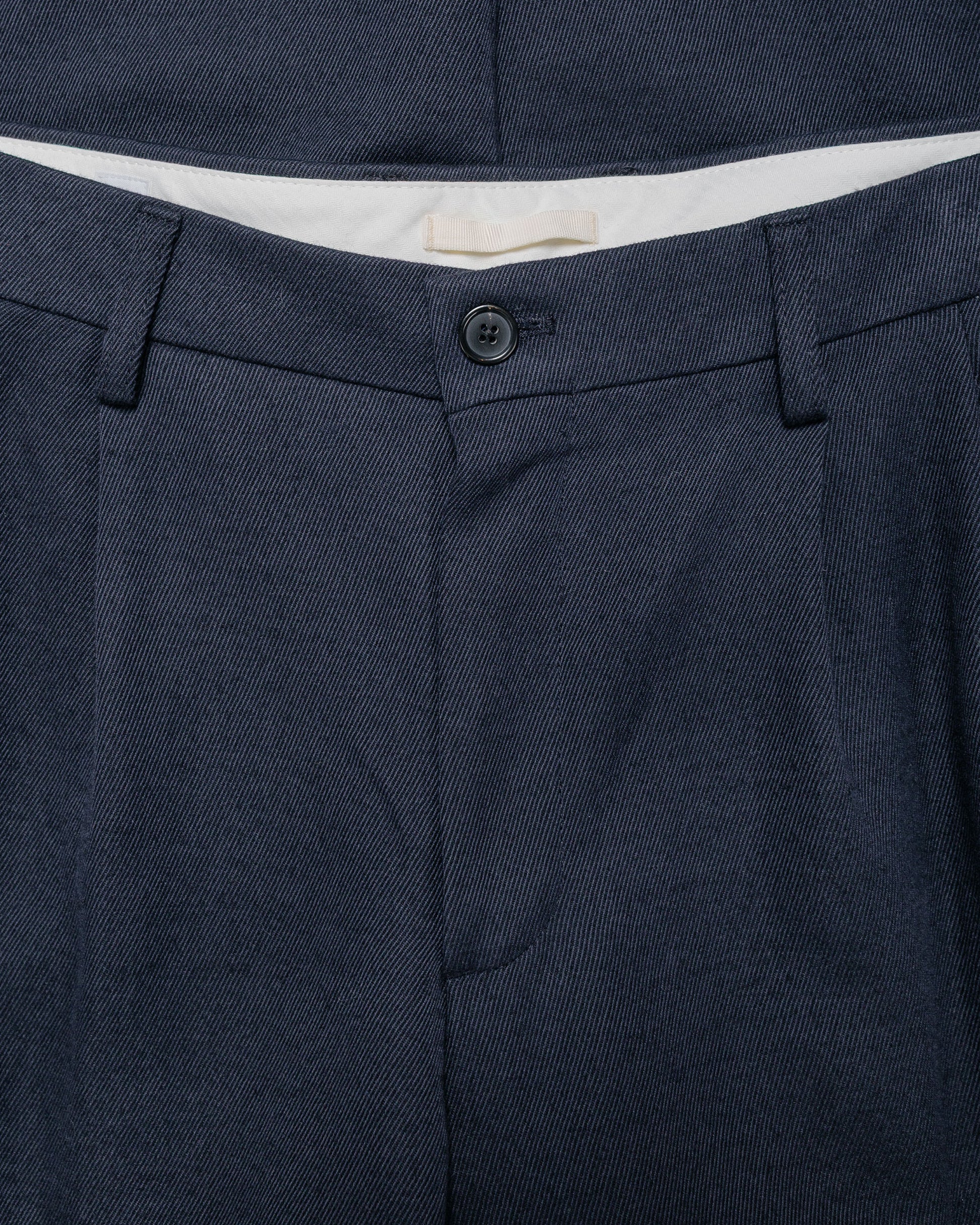 Norse Projects Benn Relaxed Cavalry Cotton Wool Pleated Trouser Dark Navy