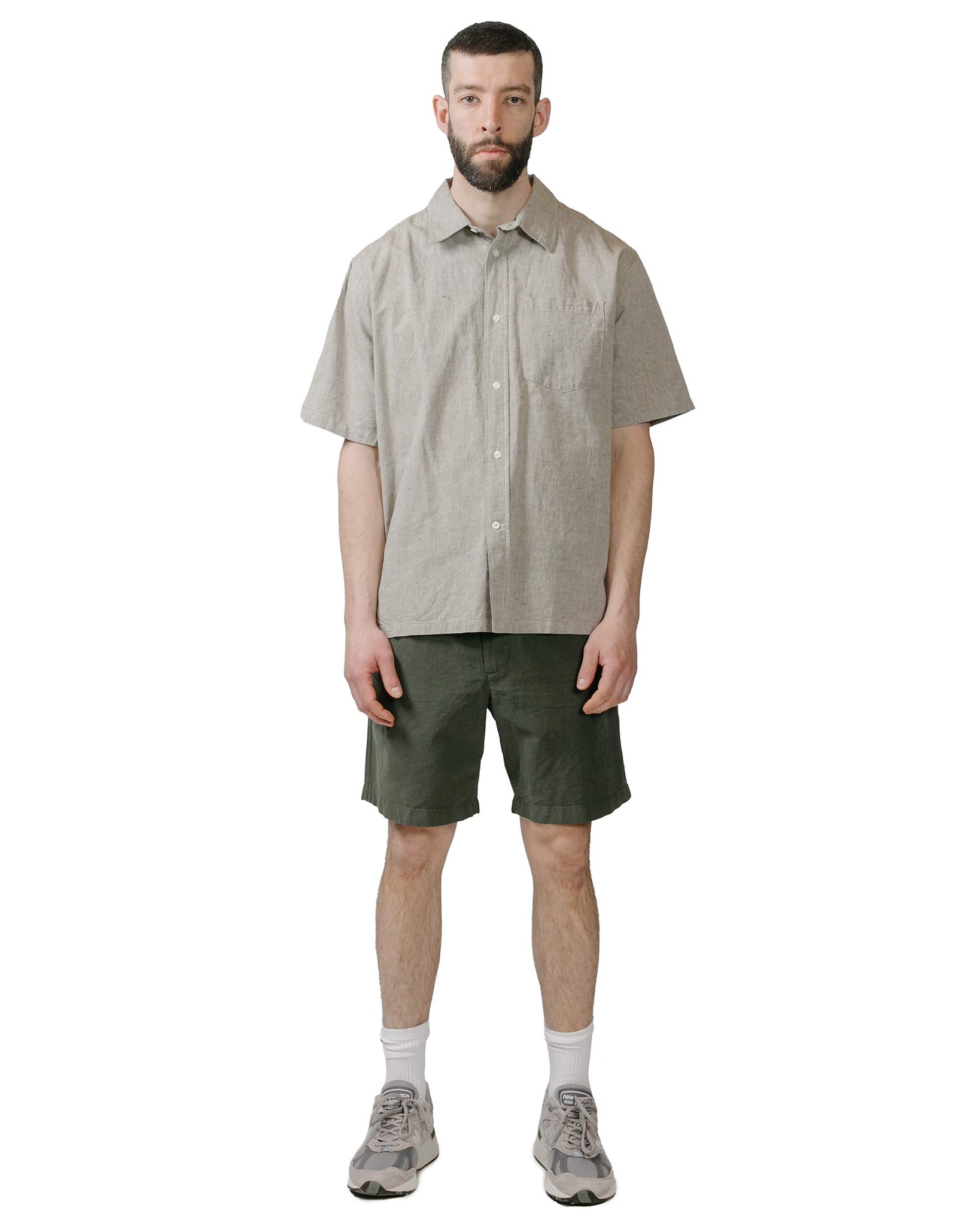 Norse Projects Ivan Relaxed Cotton Linen SS Shirt Ivy Green model full