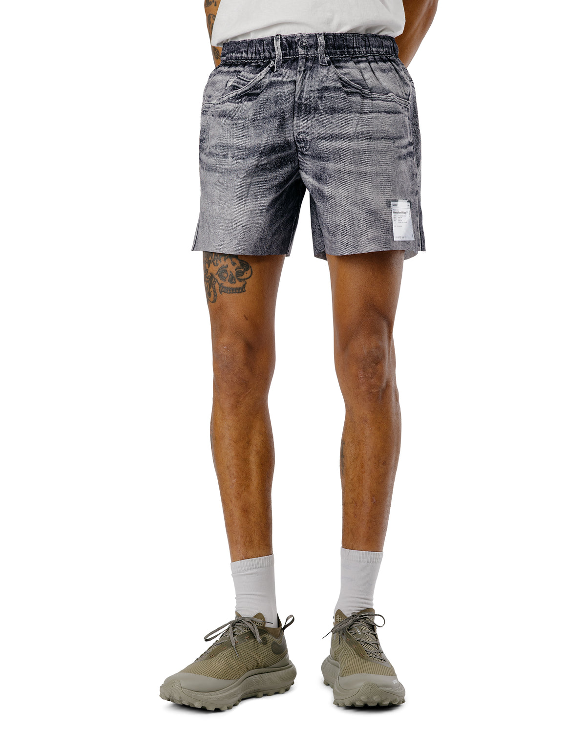 SATISFY PeaceShell 5" Unlined Shorts Black Denim