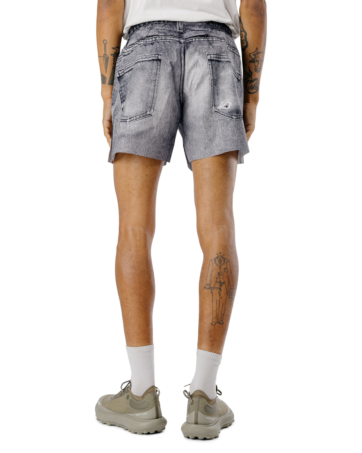 SATISFY PeaceShell 5" Unlined Shorts Black Denim