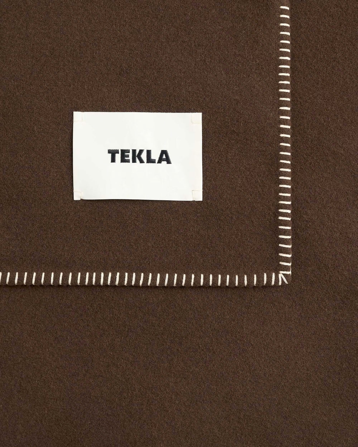 Tekla Lambswool Blanket Walnut