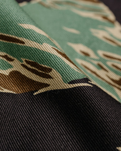 The Real McCoy's MP26003 Tiger Camouflage Civilian Trousers / John Wayne Green