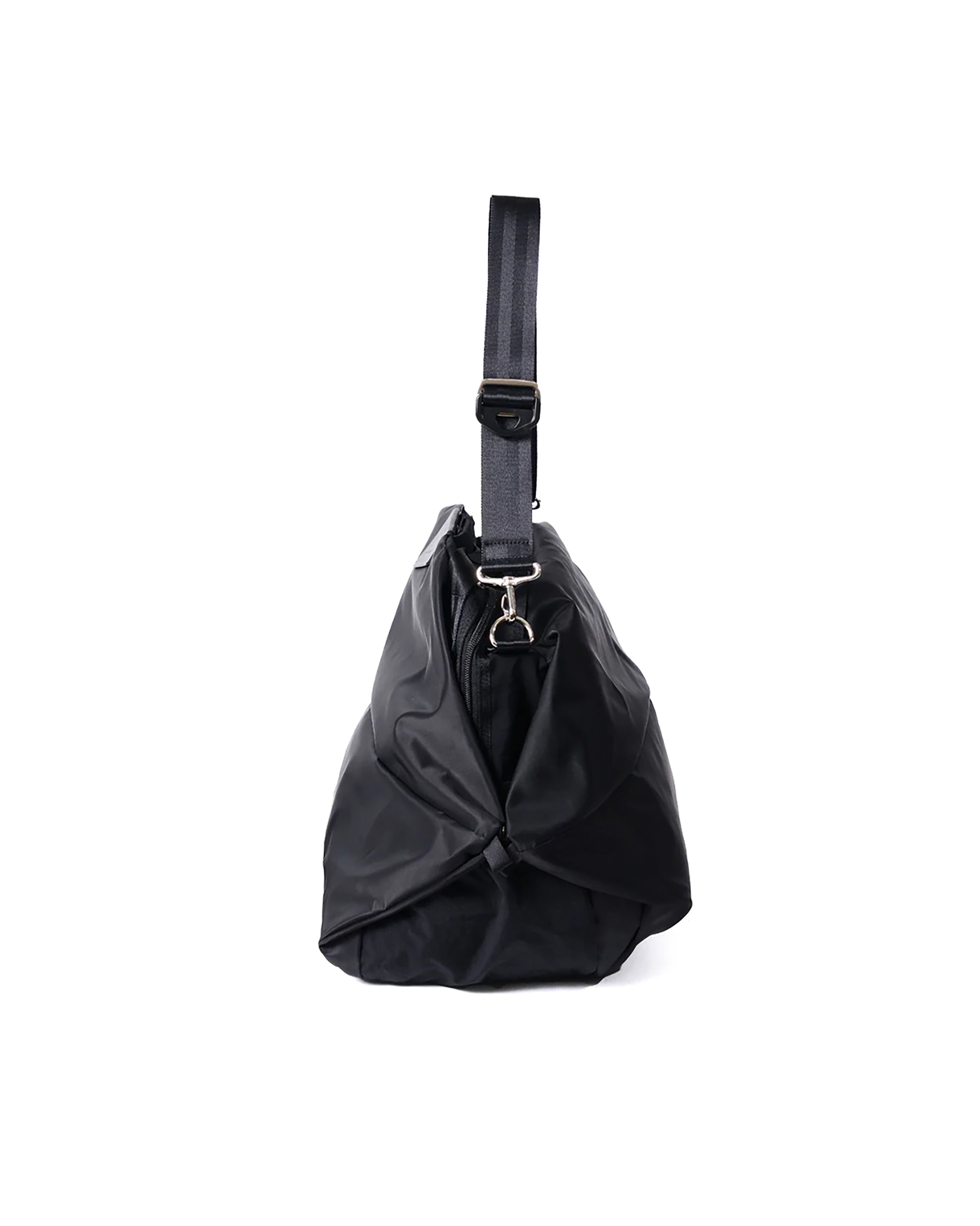 lost & found master-piece master-piece COCOON 2-Way Duffle Bag L Black